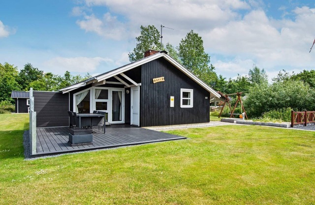 6 person holiday home in Hemmet