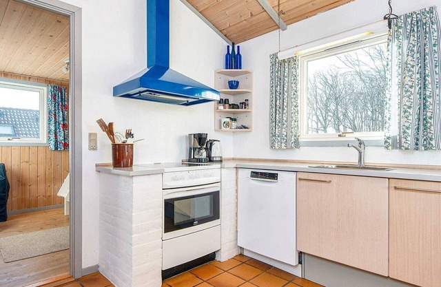 6 person holiday home in Hemmet