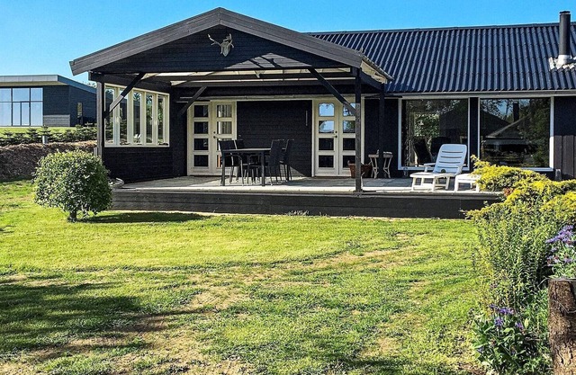 Malerisches Ferienhaus in Struer nahe dem Meer