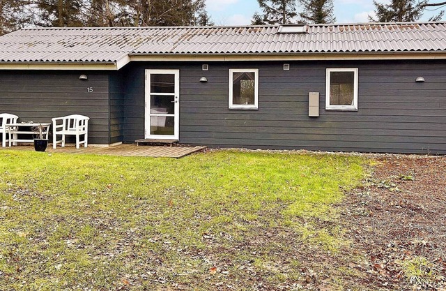 6 person holiday home in Vesløs