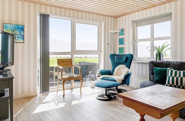6 person holiday home in Vesløs