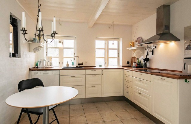 Modernes Ferienhaus in Syddanmark nahe dem Meer