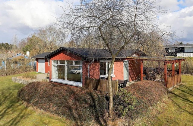6 person holiday home in Farsø-By Traum