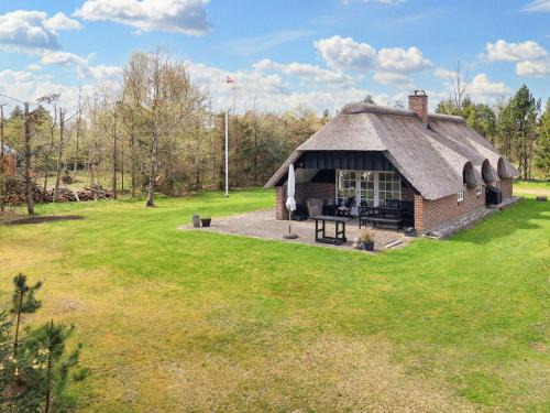 6 person holiday home in Jerup-By Traum