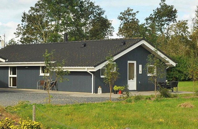 6 person holiday home in Oksbøl-By Traum