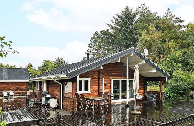Gemütliches Ferienhaus in Jütland mit Terrasse