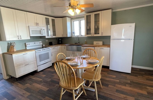 640 acres and 4-bedroom Farmhouse n