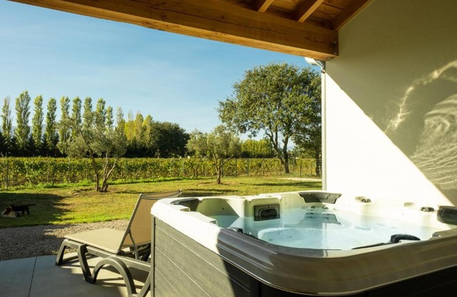 Cottage Grenache - jacuzzi - au coeur du vignoble