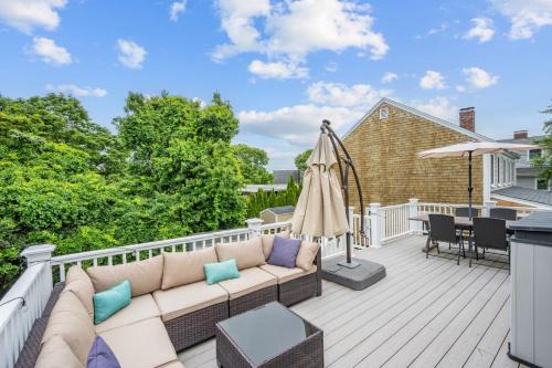 7 Bodfish Avenue Sandwich - Life's A Beach!