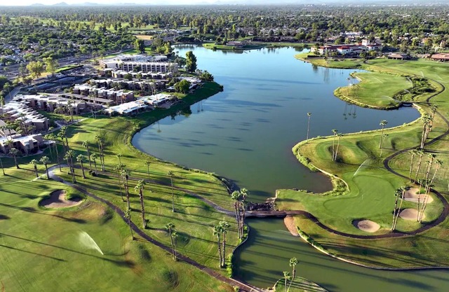 7 BR Golf Tennis SPA Lake Resort Villa