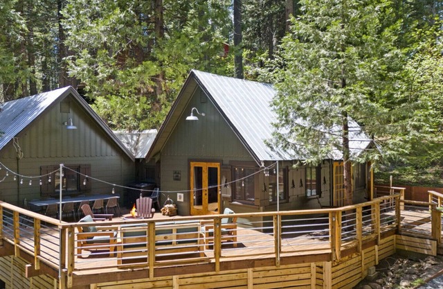 7 Cedars Lodge /Modern/Multifamily/AC/ Starlink