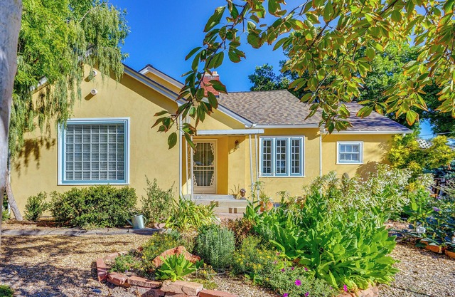 7 Mi to Downtown Salt Lake City: Charming Home