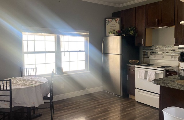 7 mi to Mo state fair/ countryside apartment