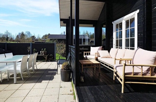 7 person holiday home in Løgstør