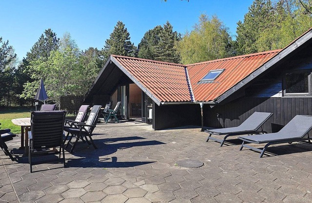 7 person holiday home in Strandby