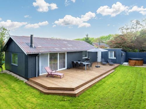 7 person holiday home in Vestervig-By Traum