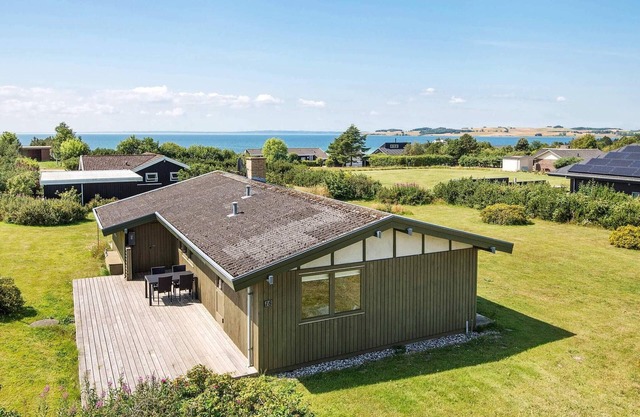 7 Personen Ferienhaus in Knebel-By Traum