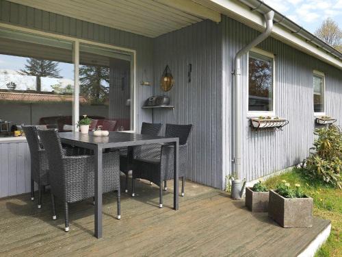 7 person holiday home in Hals-By Traum