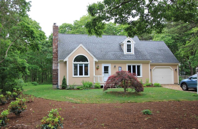 7 Yachtsman Circle - Mashpee Escape, short drive to beach and Commons