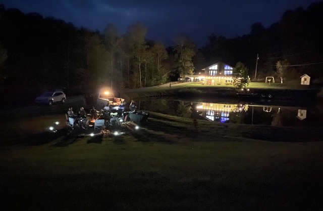 70 acre farmhouse ponds fishing kayaking near red river gorge