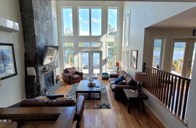 70 Lakeside - Humber Valley Resort