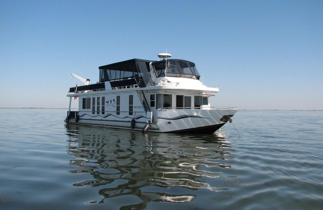 72 Fuß Luxus Custom Houseboat "Big Dog"