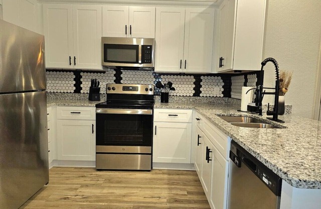 7544 Magnolia Village