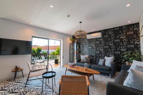 7Min to Uni Sé-Velha - AC - Work Desk - 300MBs WiFi - Suite 5