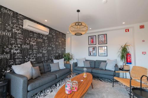 7Min to Uni Sé-Velha - AC - Work Desk - 300MBs WiFi - Suite 3