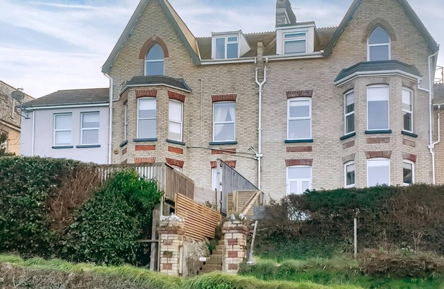 8 bedroom accommodation in Ilfracombe