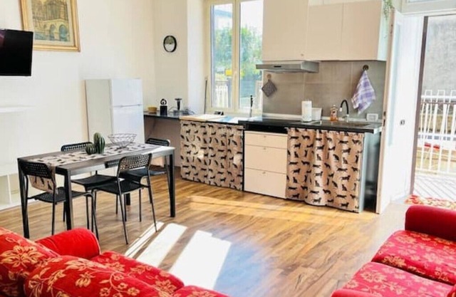 8 beds and 2 baths