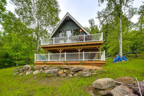 8 Mi to Okemo Mountain Resort Mtn-View Retreat!
