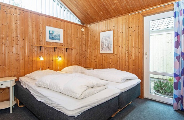 8 person holiday home in Ebeltoft