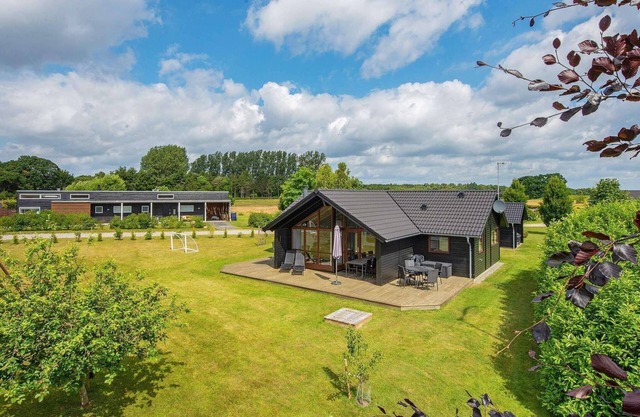 8 Personen Ferienhaus in Ebeltoft-By Traum