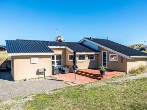 8 person holiday home in Hvide Sande