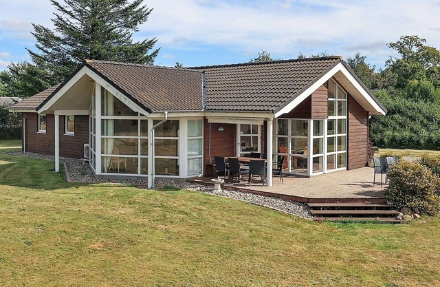 8 Personen Ferienhaus in Spøttrup