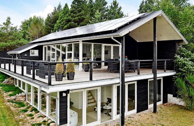 8 person holiday home in Brovst-By Traum