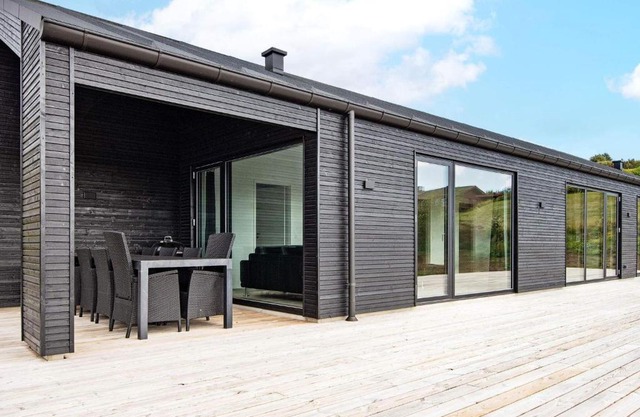 8 person holiday home in Ebeltoft-By Traum