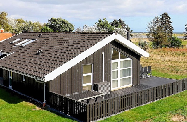 5 Sterne Ferienhaus in Hals