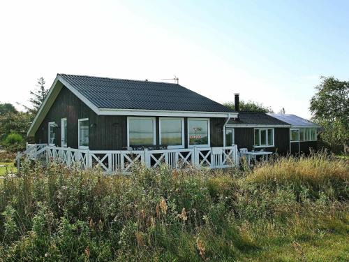 8 person holiday home in Løgstør-By Traum