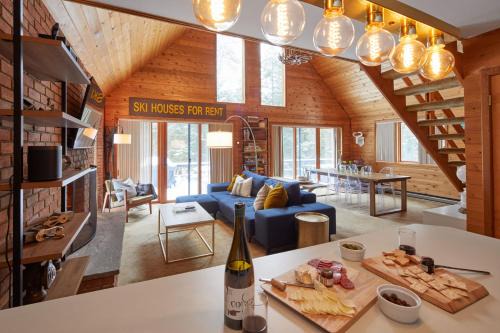 80s Ski Cabin, 5min to Hunter Mt