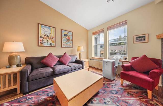 813 | Elevated 2BD Escape - King + Queen Comfort