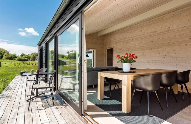 8231 Knebel - Fuglsøhøj 5