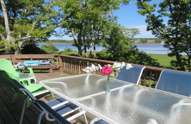 84 Cranberry Lane Chatham Cape Cod ~ Ridgevale Retreat