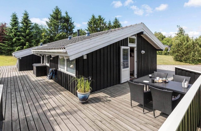 84248 Ebeltoft - Mågevangen 2 B