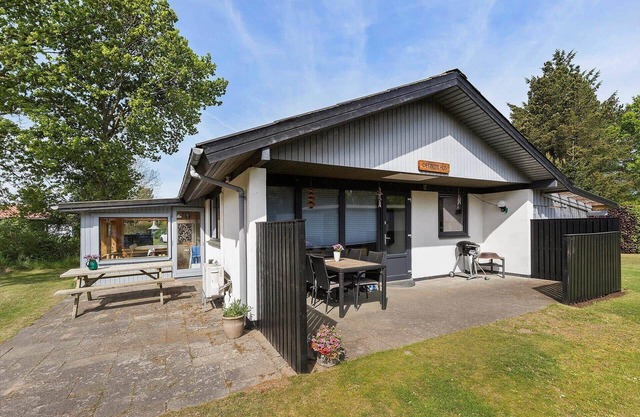 8987 Ørsted - Strandskadevej 45