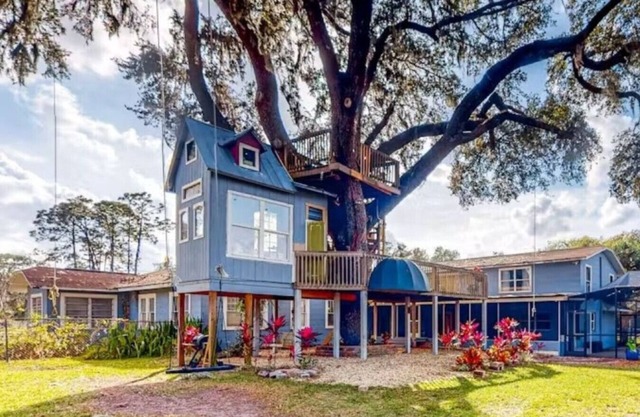Sleeps 22! 8BR with Pool, Spa & Treehouse