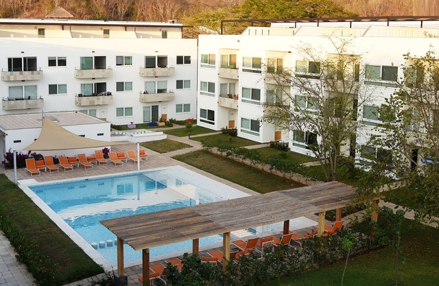 9 BAHIAS CONDOS HUATULCO
