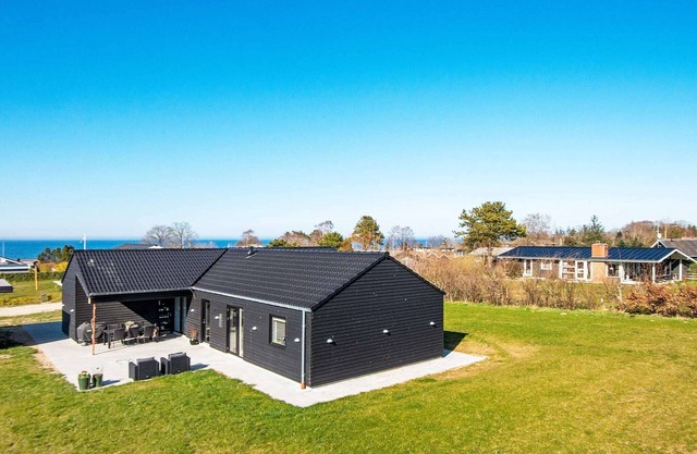 9 Personen Ferienhaus in Glesborg-By Traum