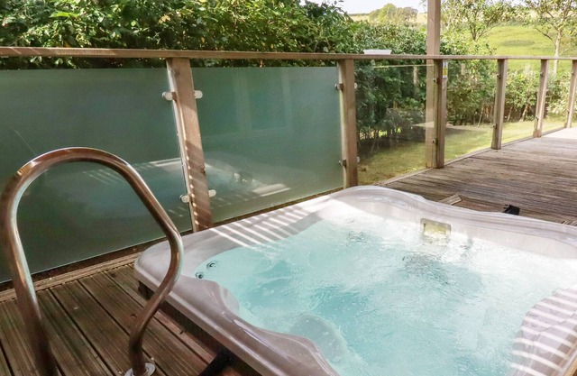 9 Valley View, LANREATH